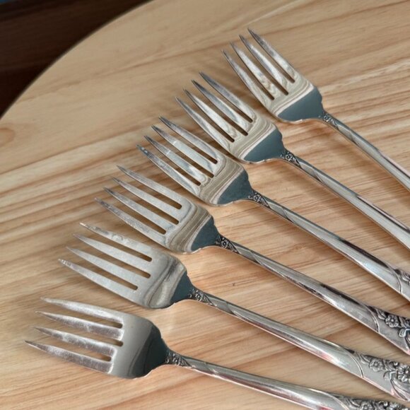 Oneida Evening Star Salad Forks Set Of 6 1950s Floral Pattern 6.75" Silver Plate - Picture 4 of 10